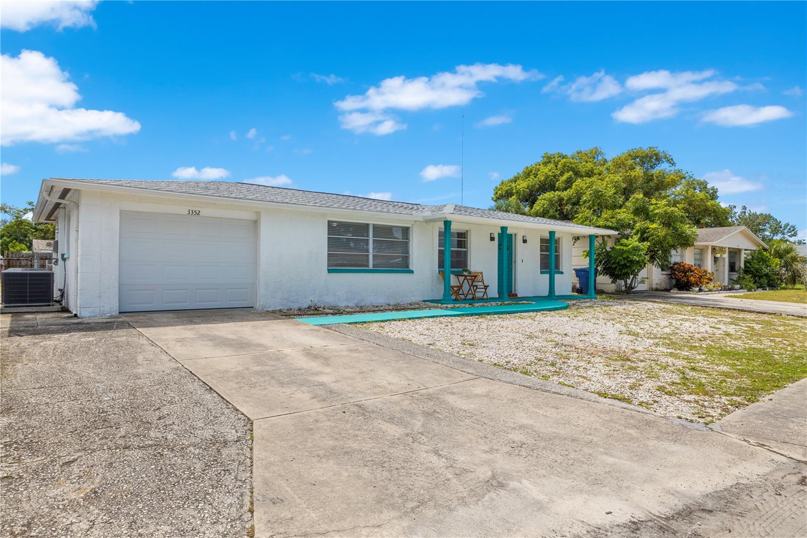 3352 HOOVER DRIVE