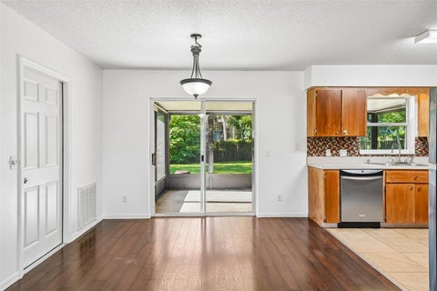 Tiny photo for 417 W Hunt Avenue, Bushnell, FL 33513 (MLS # G5117198)