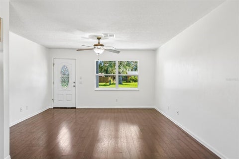 Tiny photo for 417 W Hunt Avenue, Bushnell, FL 33513 (MLS # G5117198)