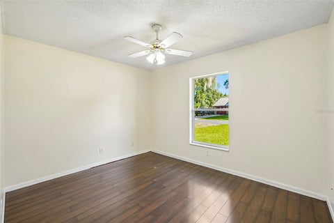 Tiny photo for 417 W Hunt Avenue, Bushnell, FL 33513 (MLS # G5117198)
