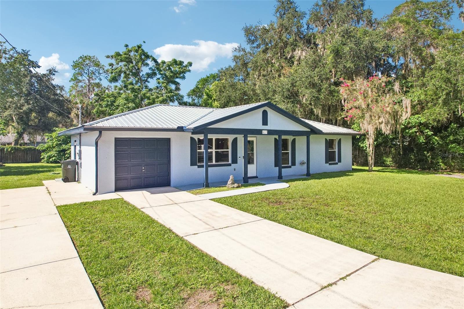 417 W HUNT AVENUE