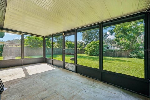 Tiny photo for 417 W Hunt Avenue, Bushnell, FL 33513 (MLS # G5117198)