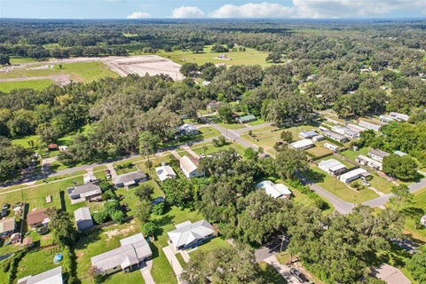 Tiny photo for 417 W Hunt Avenue, Bushnell, FL 33513 (MLS # G5117198)