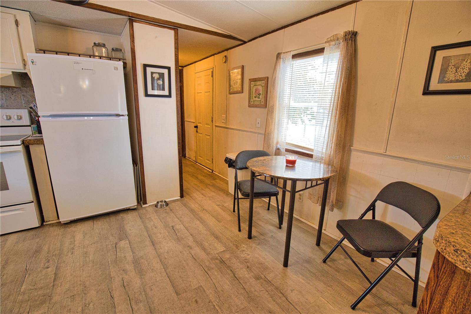 DESOTO MOBILE ESTATES - Residential