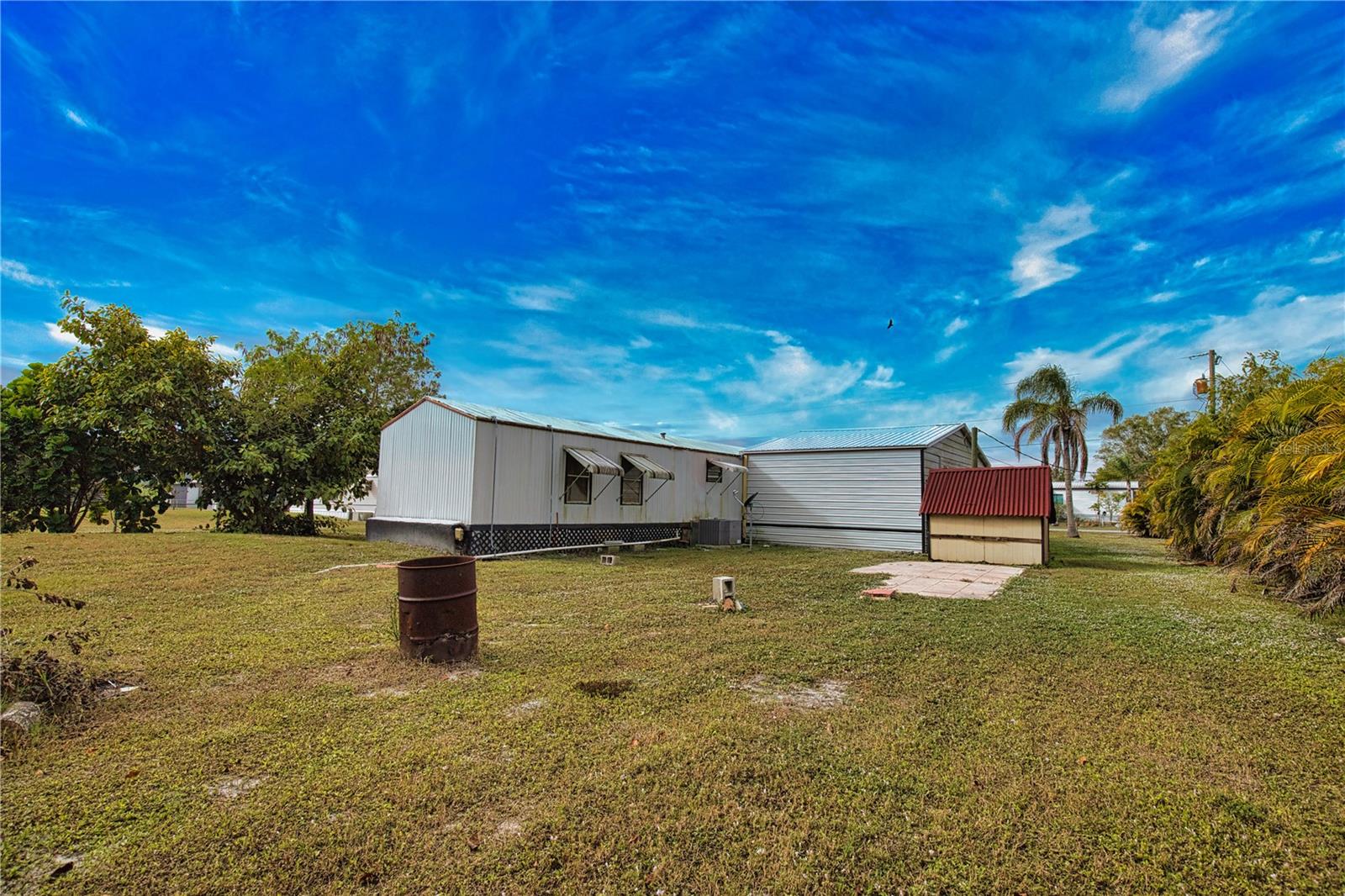 DESOTO MOBILE ESTATES - Residential