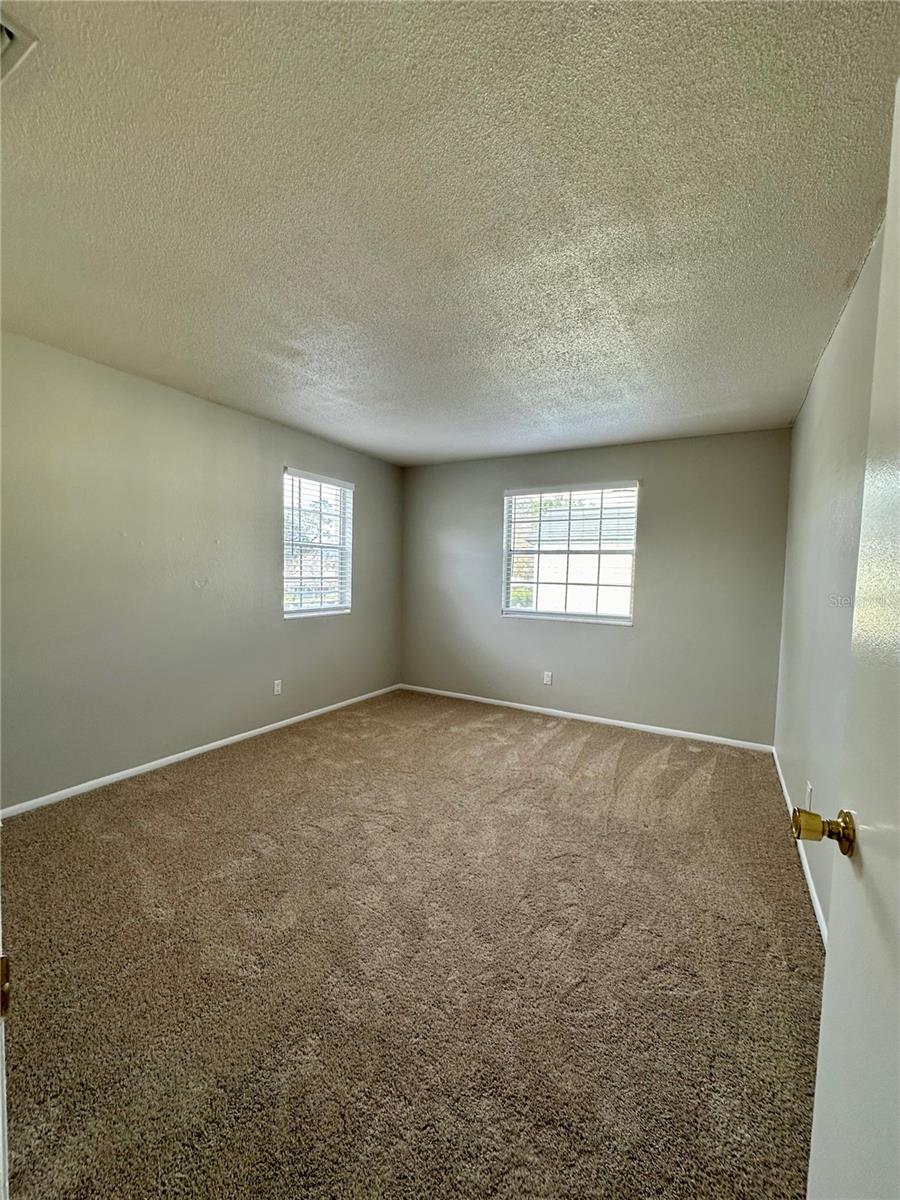 CHATEAUX DU LAC - Residential