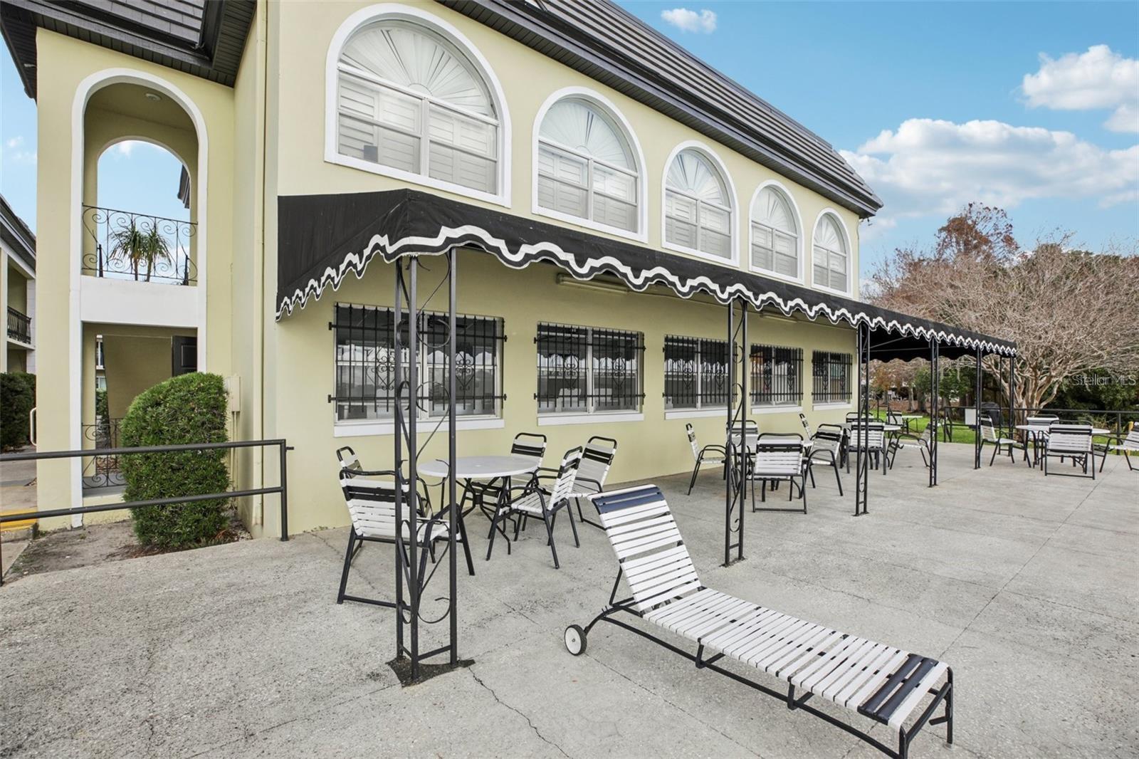 CHATEAUX DU LAC - Residential