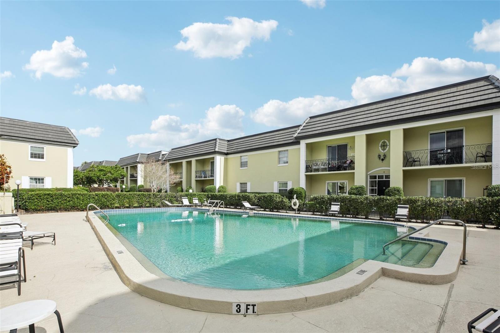 CHATEAUX DU LAC - Residential