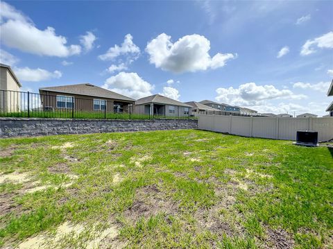 A home in LAKE ALFRED