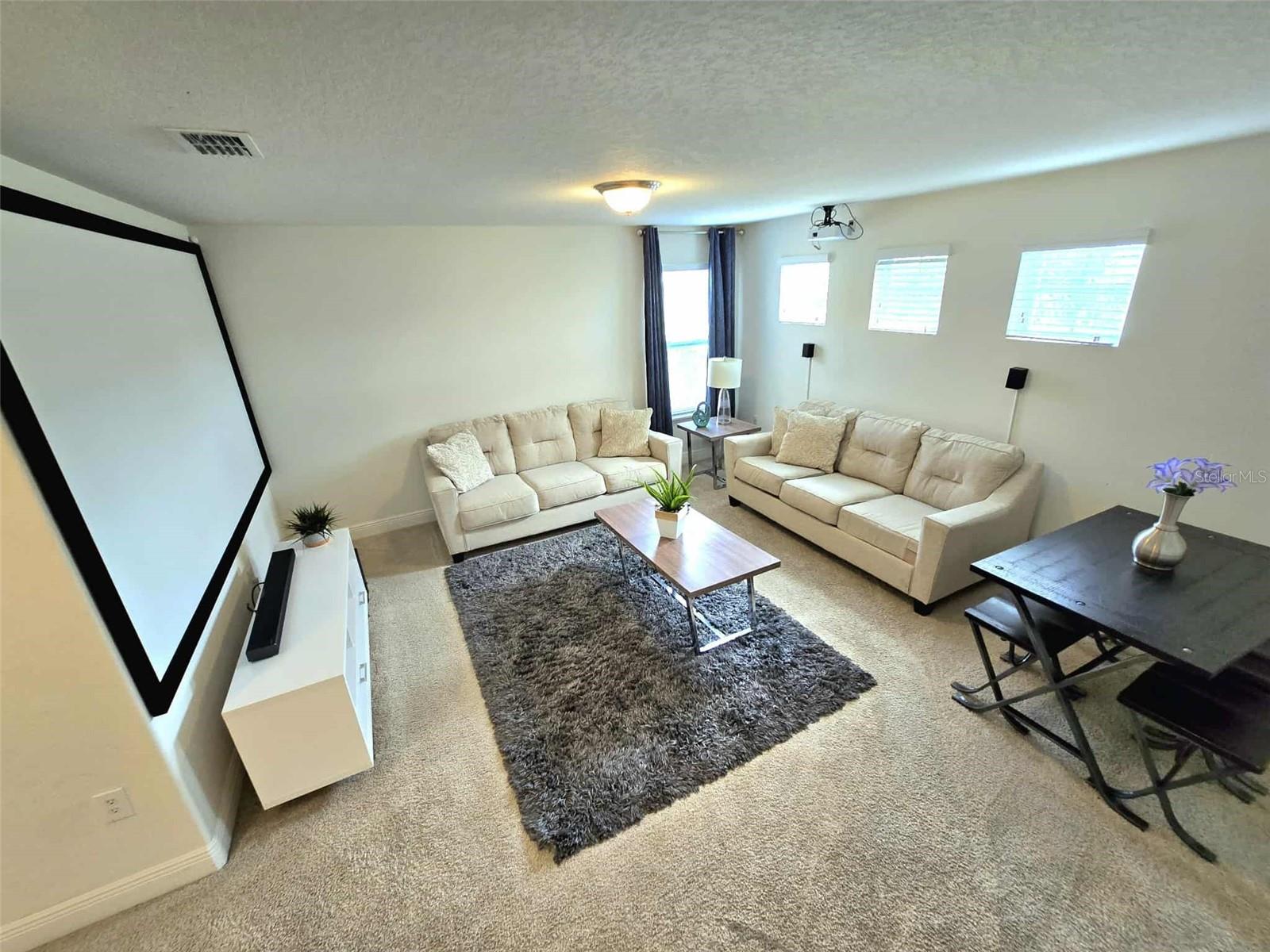 OAKMONT PH 01 - Residential