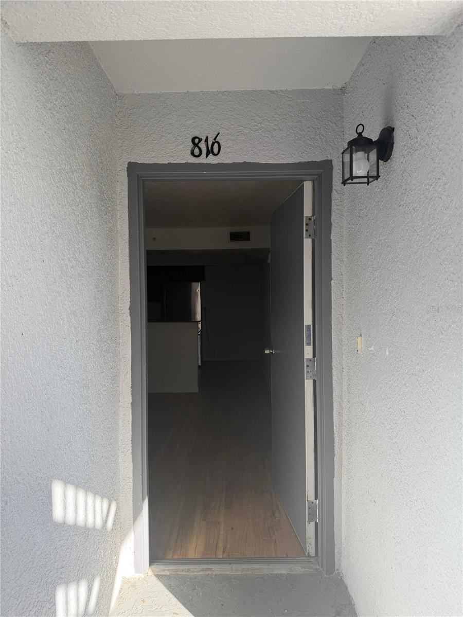 PALM SQUARE/BELLE - Residential Lease