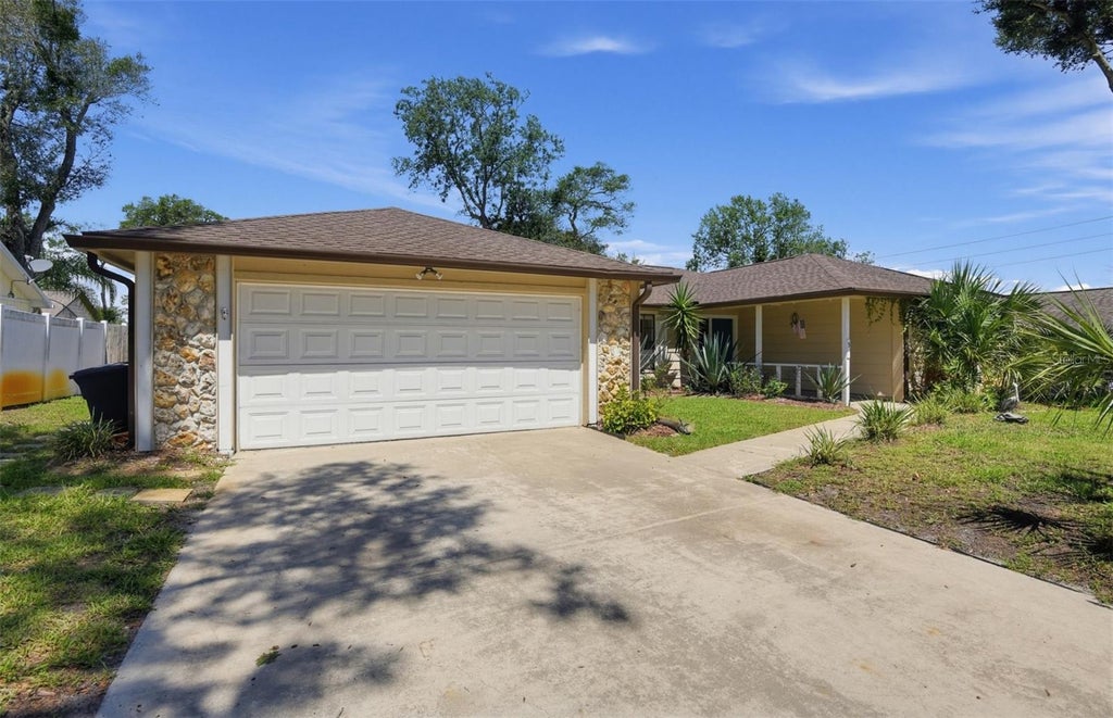 Photo of 3 Bridget Terrace, Ormond Beach, FL 32174 (MLS # TB8551497)