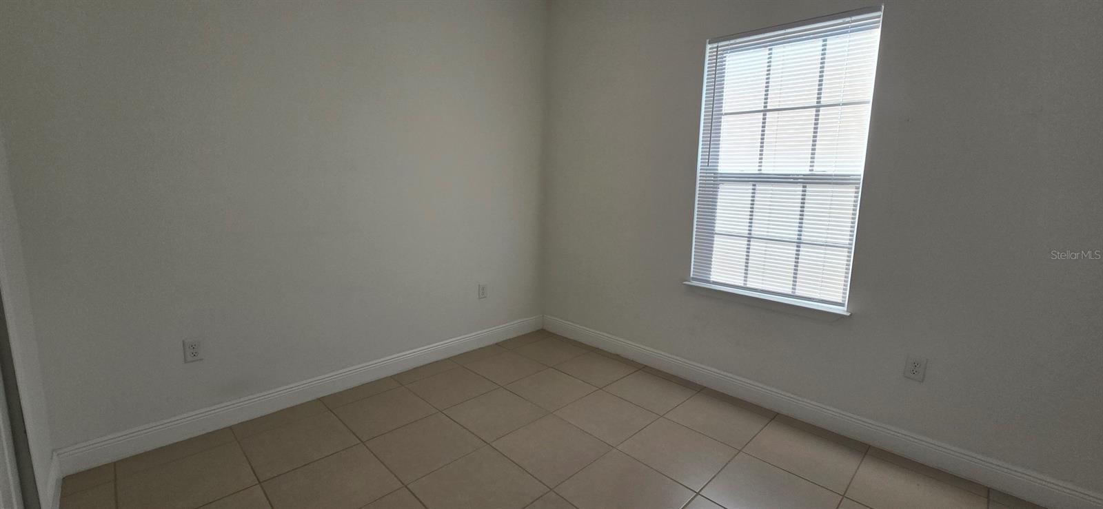 MARION OAKS - Residential Lease