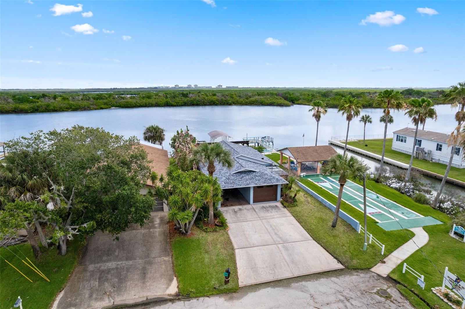 PELICAN COVE - Residential
