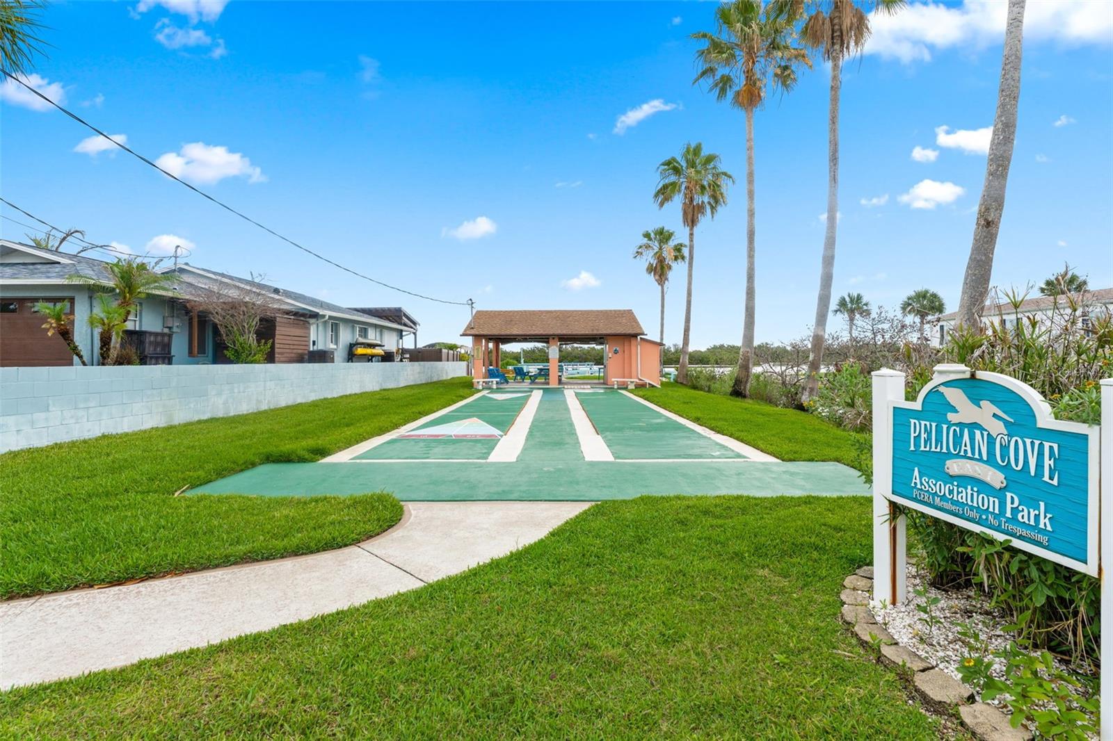 PELICAN COVE - Residential