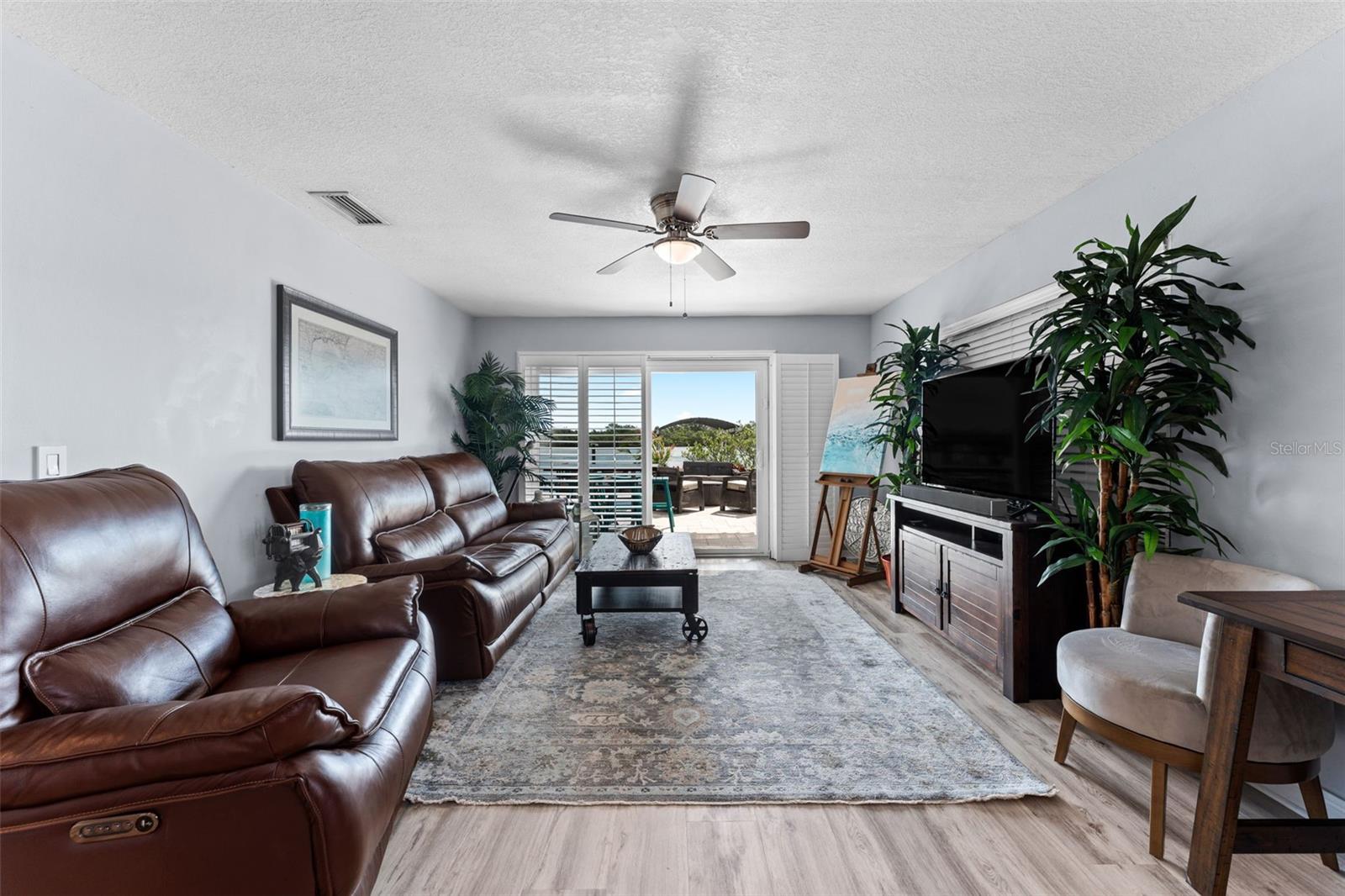 PELICAN COVE - Residential