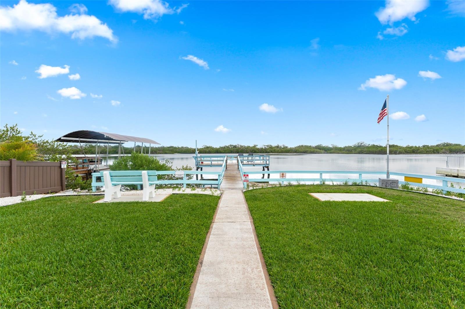 PELICAN COVE - Residential