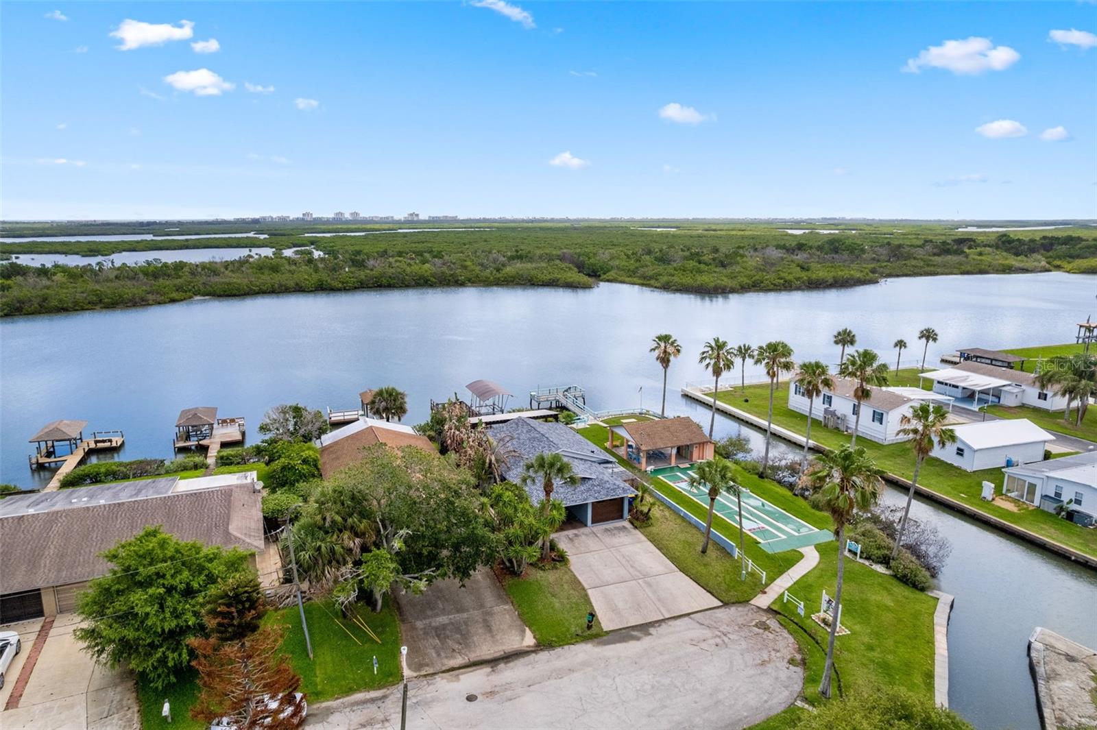 PELICAN COVE - Residential