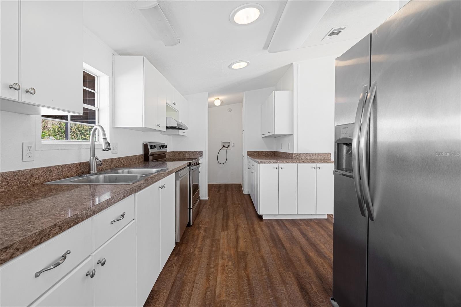 PARKWOOD ACRES - Residential