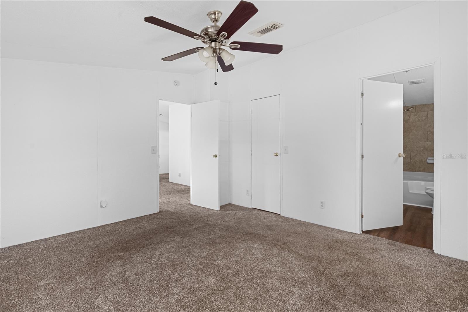 PARKWOOD ACRES - Residential