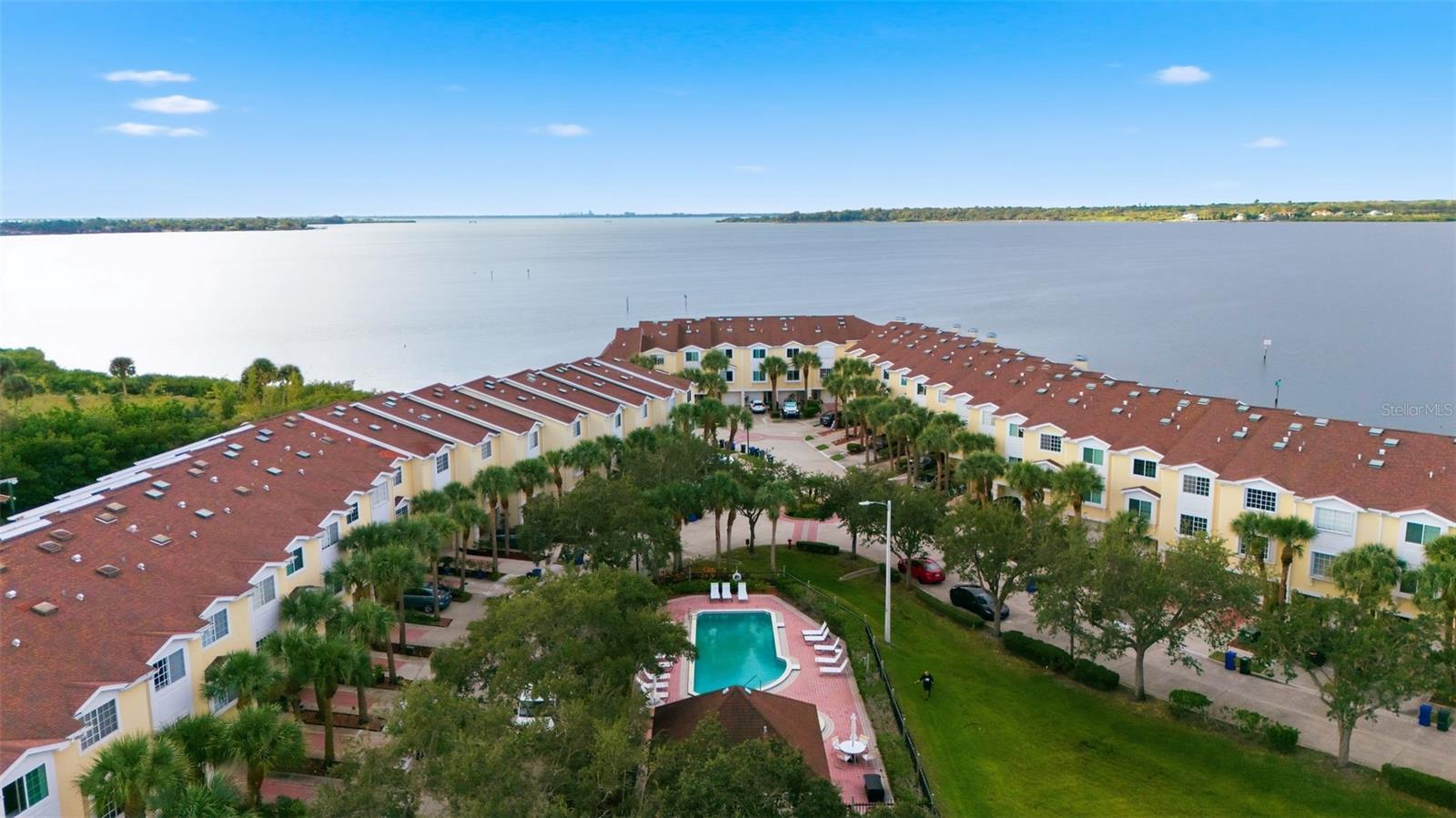 SEASIDE ESTATES - Residential