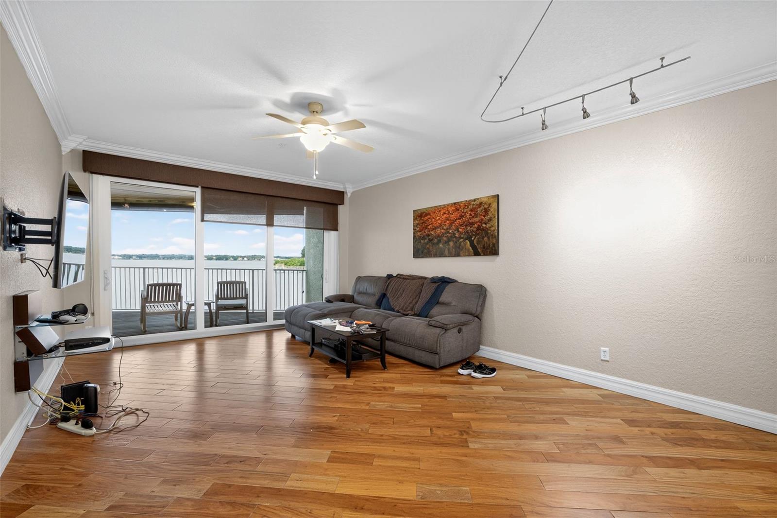 SEASIDE ESTATES - Residential