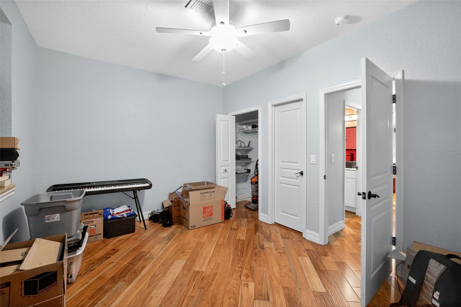 SEASIDE ESTATES - Residential