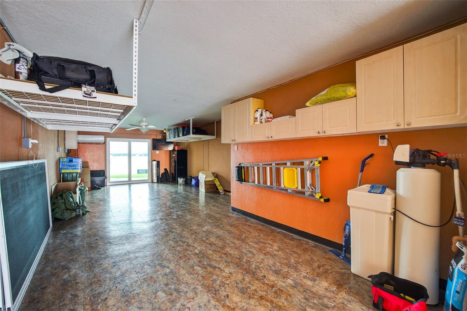 SEASIDE ESTATES - Residential