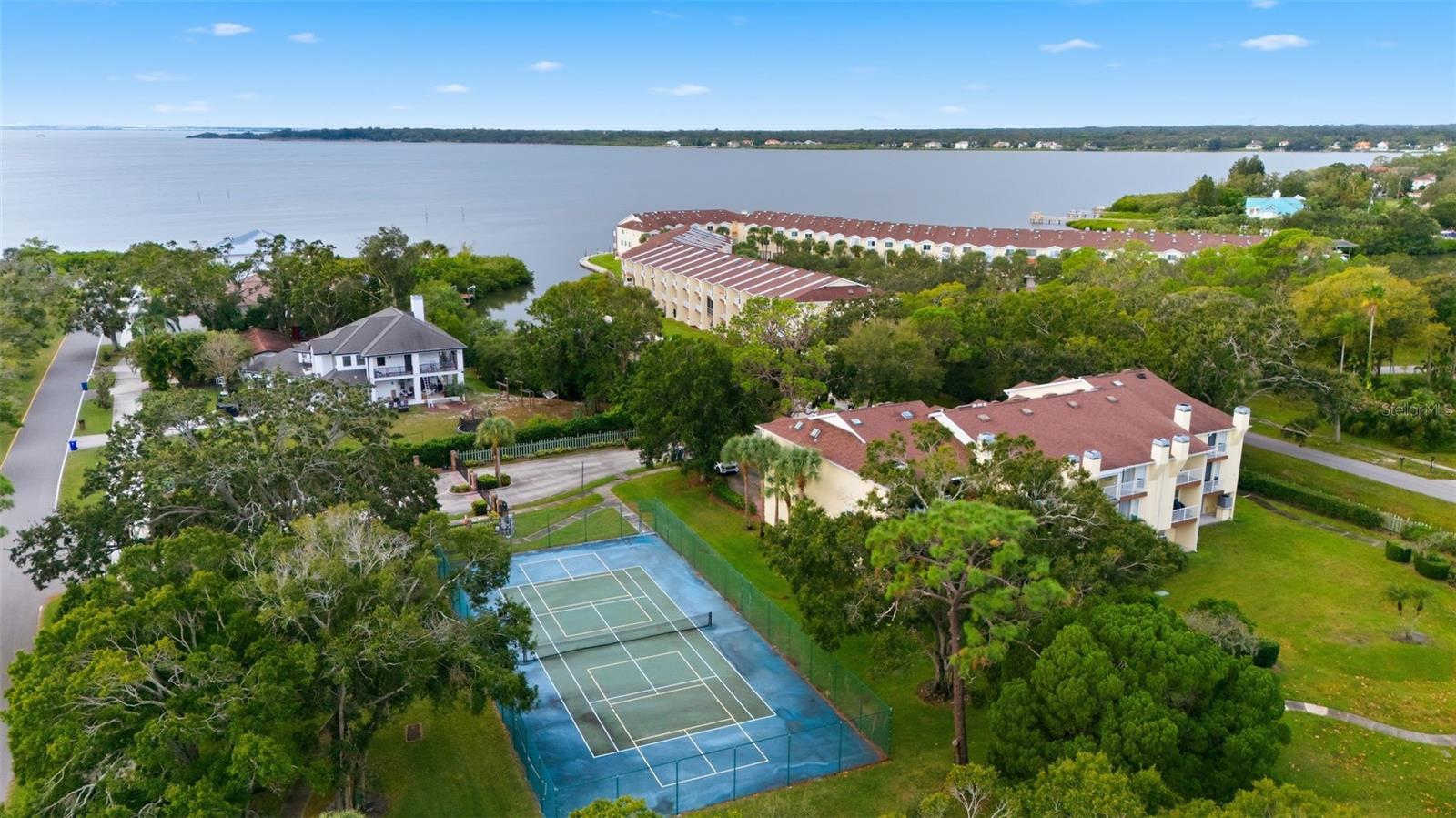 SEASIDE ESTATES - Residential