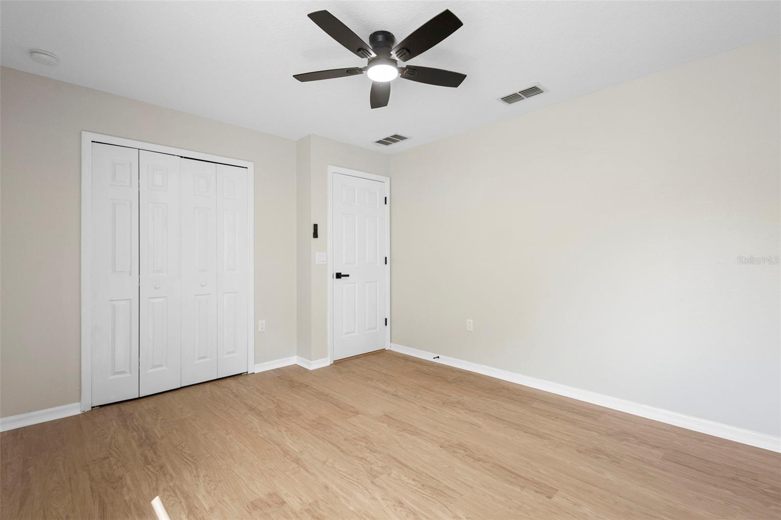 DELTONA LAKES UNIT 07 - Residential