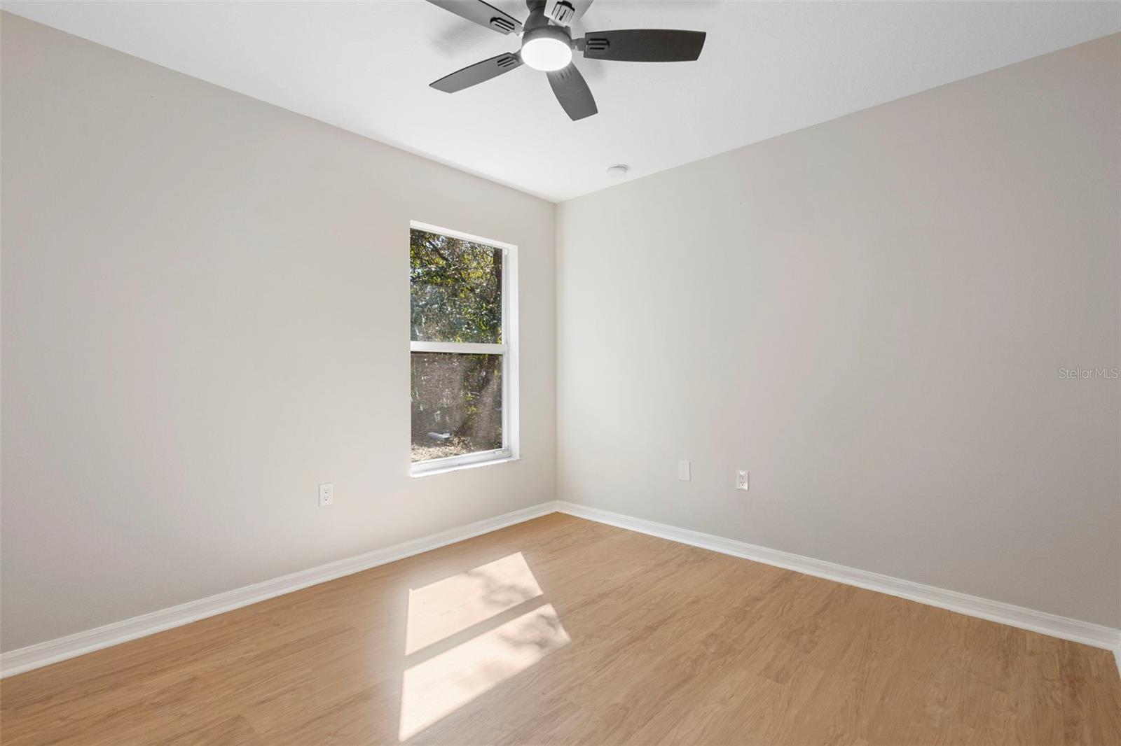 DELTONA LAKES UNIT 07 - Residential