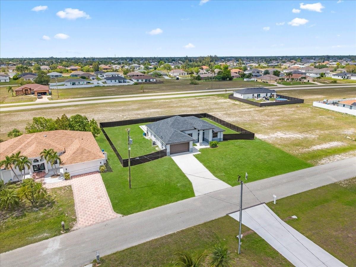 CAPE CORAL - Residential