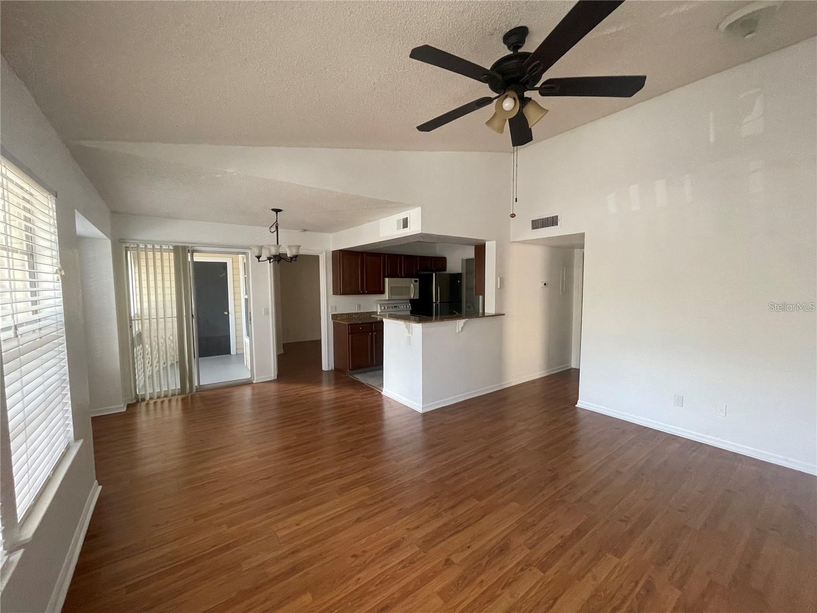 1027 S HIAWASSEE ROAD 2323