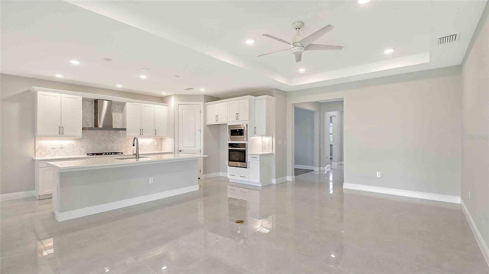 4990 FAIRHOPE CIRCLE