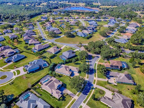 Tiny photo for 5517 Meadow Hill Loop, Lady Lake, FL 32159 (MLS # G5111361)