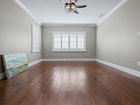 Tiny photo for 5517 Meadow Hill Loop, Lady Lake, FL 32159 (MLS # G5111361)