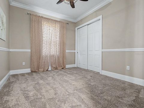 Tiny photo for 5517 Meadow Hill Loop, Lady Lake, FL 32159 (MLS # G5111361)