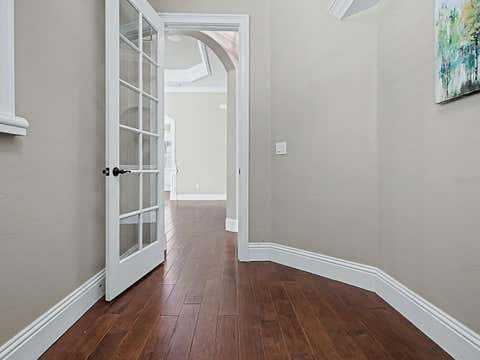 Tiny photo for 5517 Meadow Hill Loop, Lady Lake, FL 32159 (MLS # G5111361)