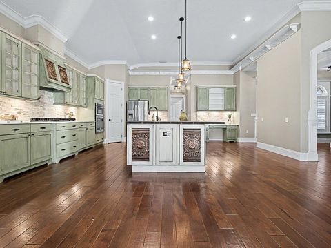 Tiny photo for 5517 Meadow Hill Loop, Lady Lake, FL 32159 (MLS # G5111361)