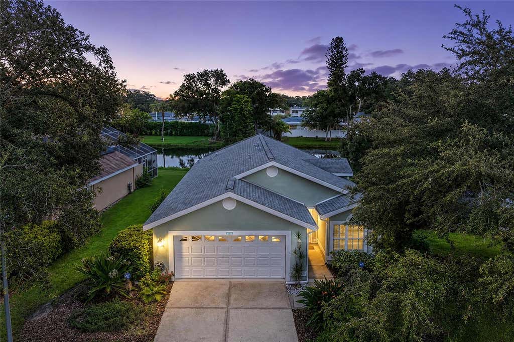 Photo of 7488 Eleanor Circle #80, Sarasota, FL 34243 (MLS # A4703667)