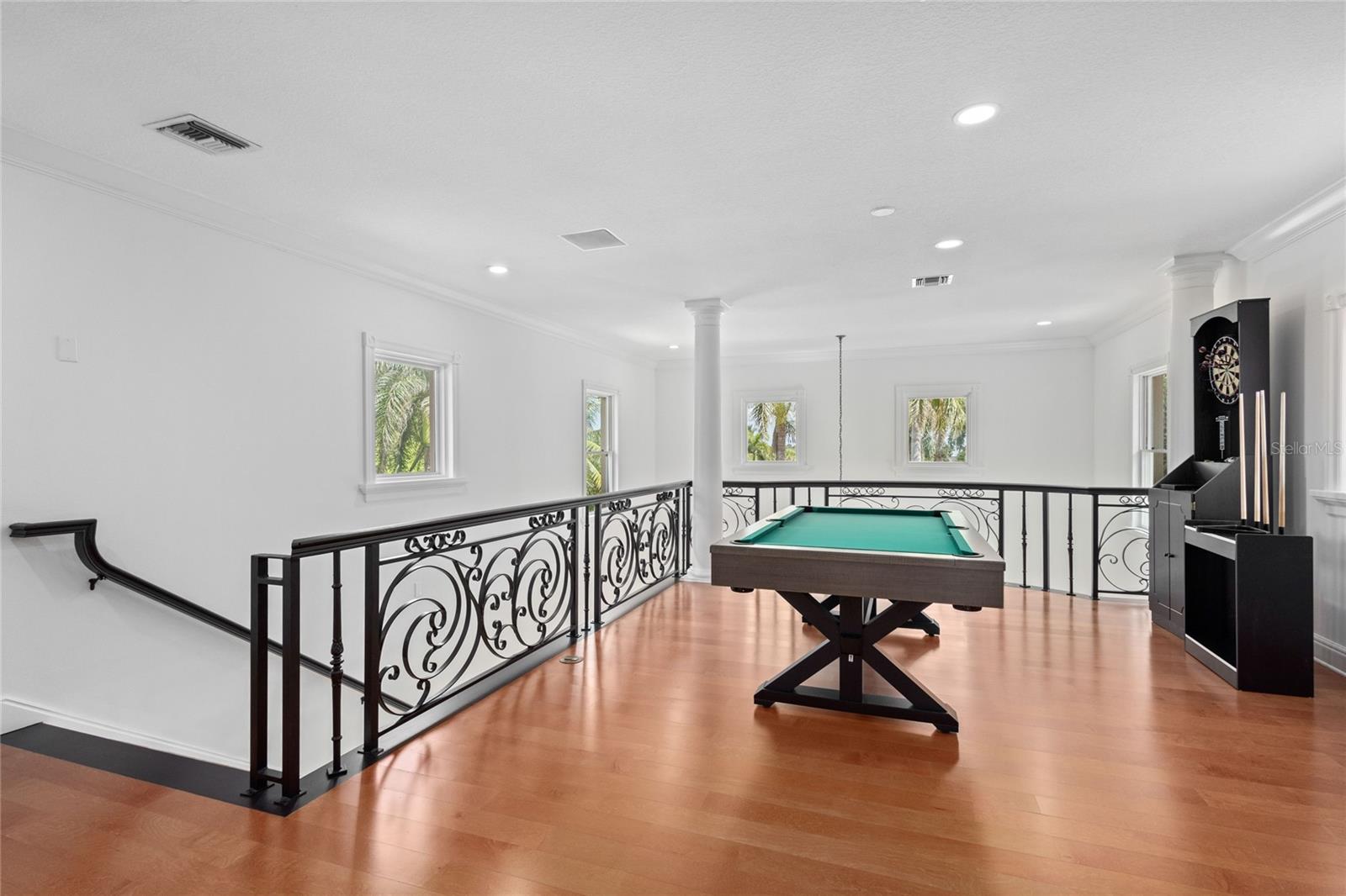 LONGBOAT KEY - Residential