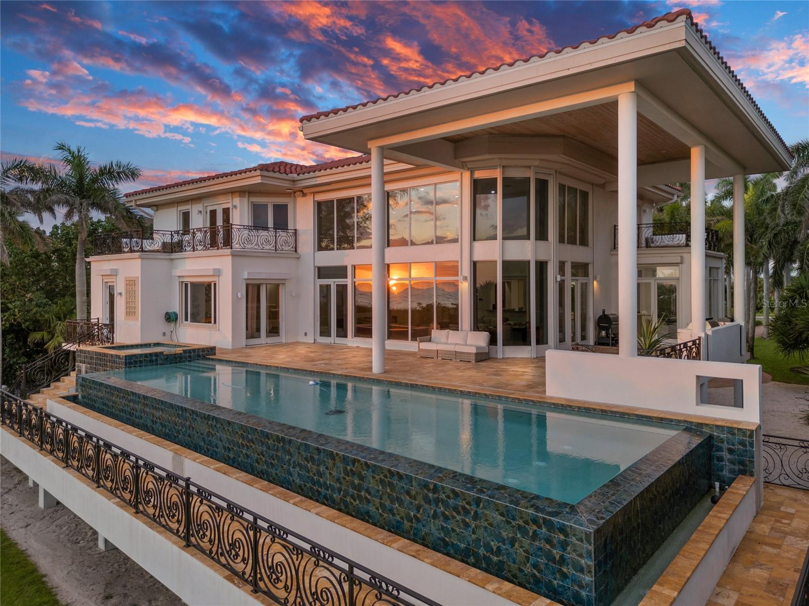 LONGBOAT KEY - Residential