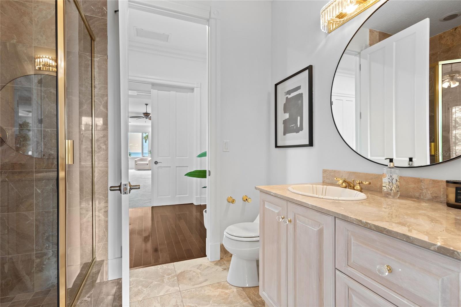 LONGBOAT KEY - Residential