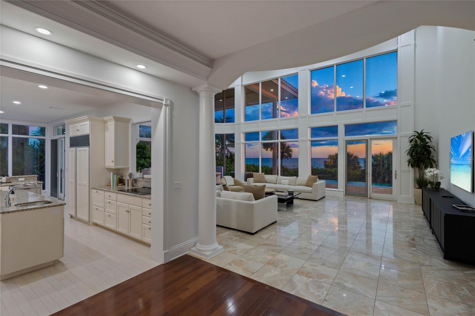 LONGBOAT KEY - Residential