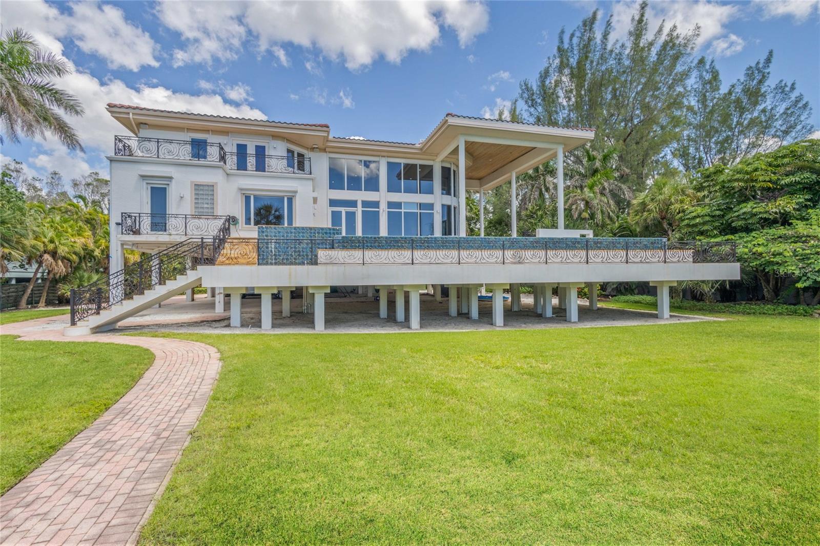 LONGBOAT KEY - Residential