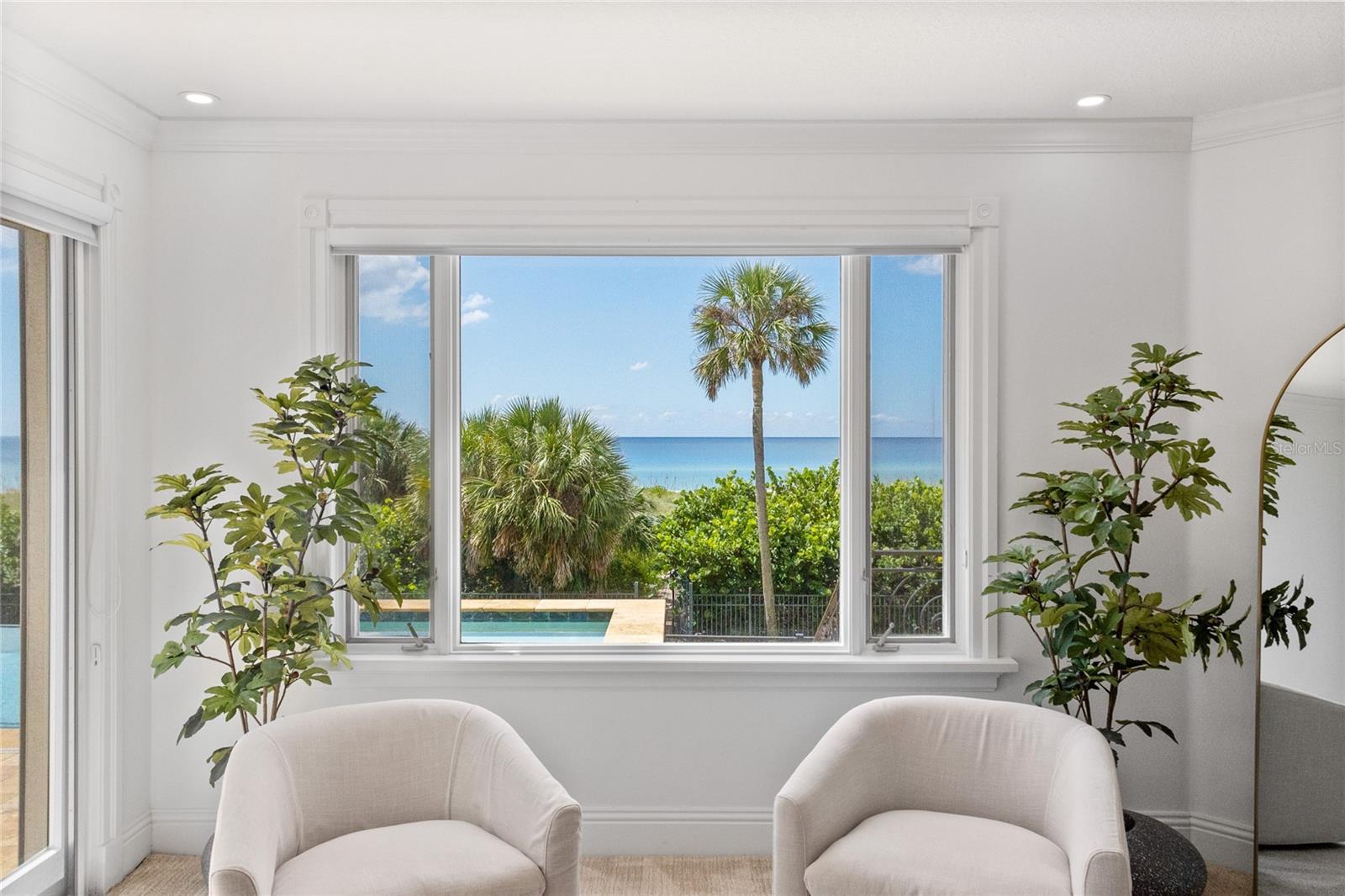 LONGBOAT KEY - Residential