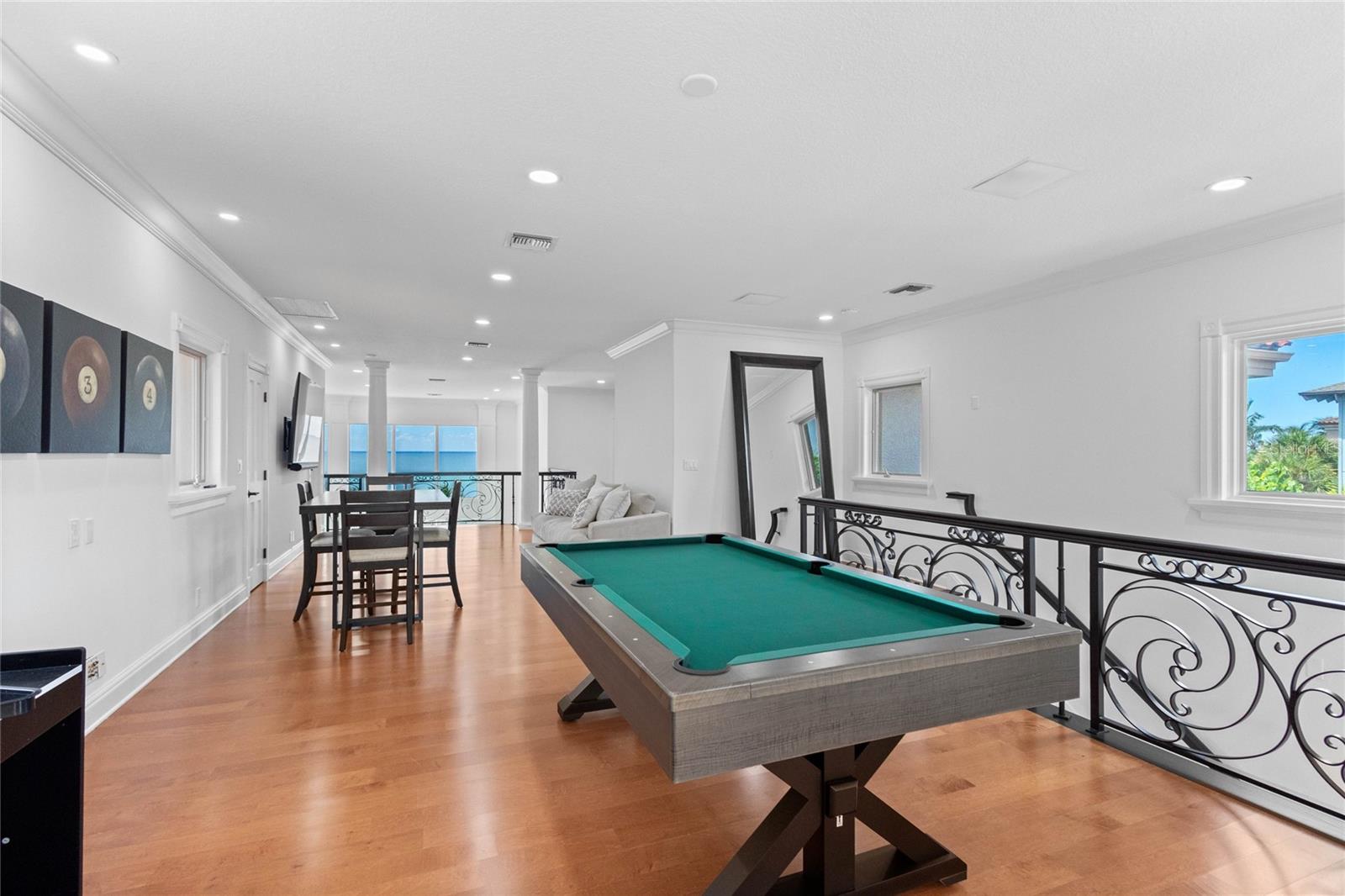 LONGBOAT KEY - Residential