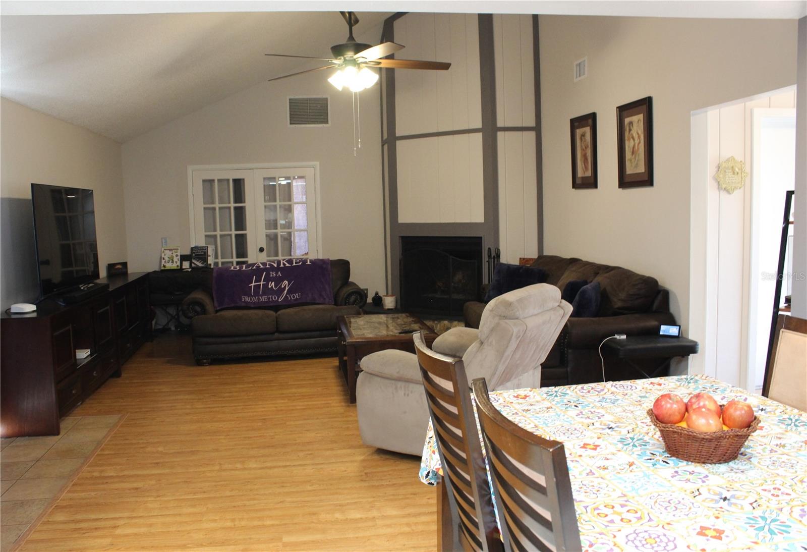 STERLING PARK UNIT 03 - Residential