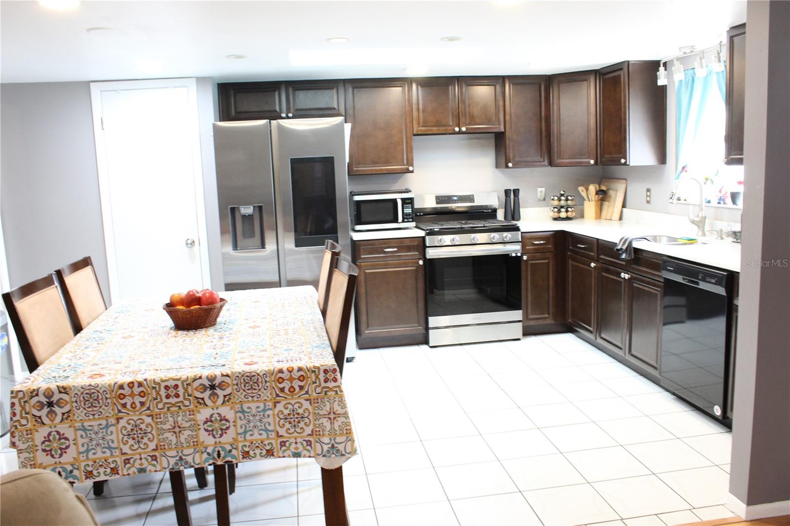 STERLING PARK UNIT 03 - Residential