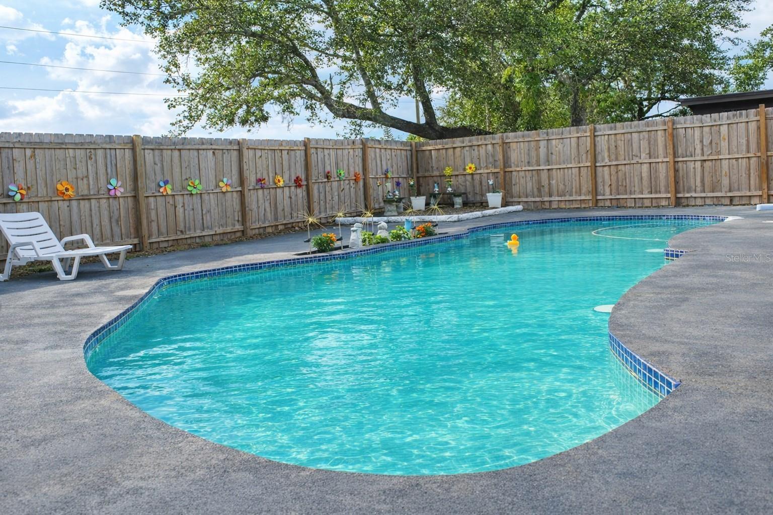 STERLING PARK UNIT 03 - Residential